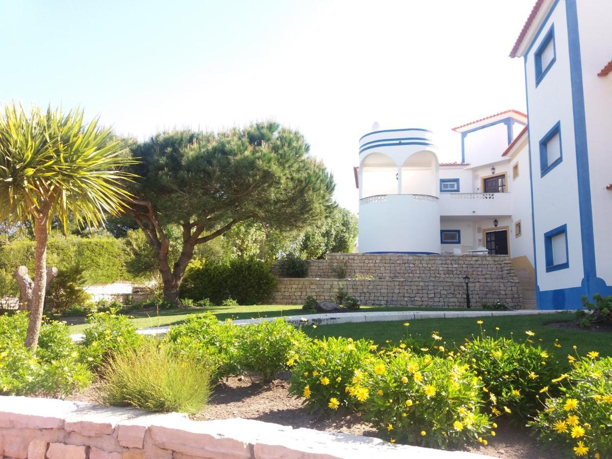 Apartamento Moura - Praia D'El Rey Golf, Surf & Beach Resort Praia del Rei Exterior photo