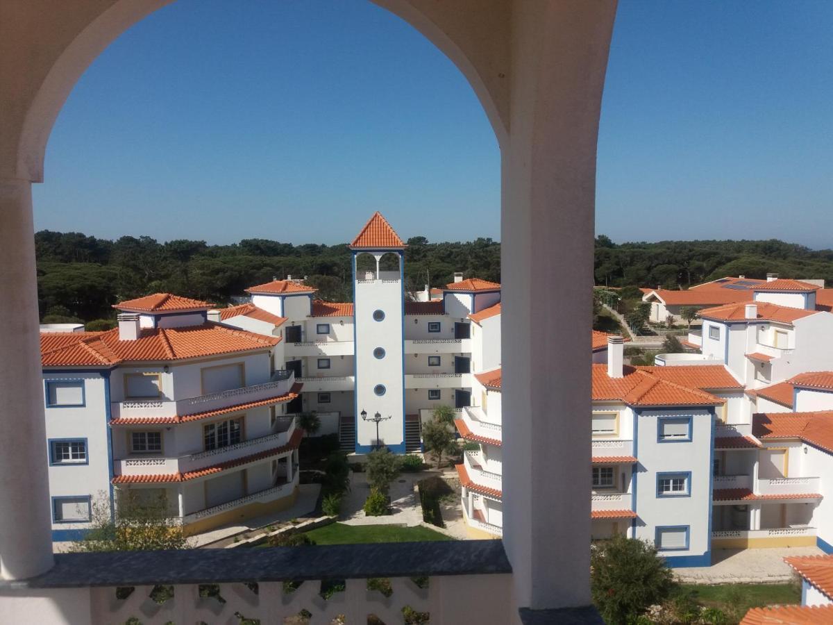 Apartamento Moura - Praia D'El Rey Golf, Surf & Beach Resort Praia del Rei Exterior photo